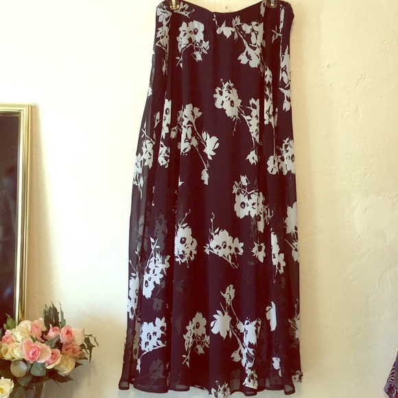 Lane Bryant Dresses & Skirts - Lane Bryant Floral Maxi Shirt